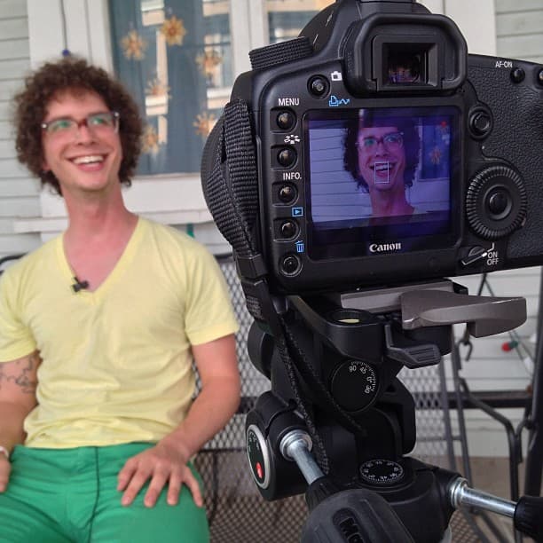 Lousiana native Sam Craft taks to Wikitongues about his identity as a young Louisiana French speaker.