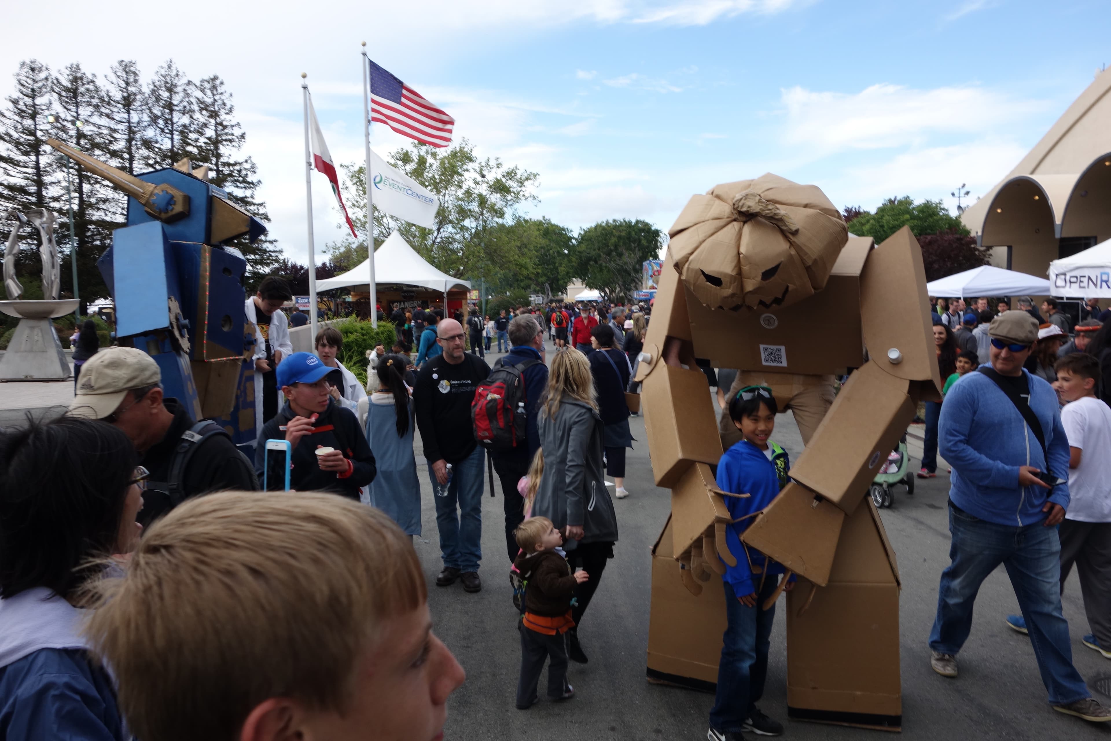 Scene at 2015 San Mateo Maker Faire