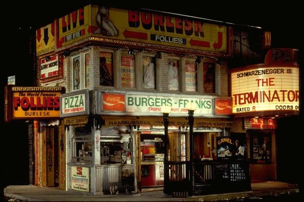 Follies Burlesk by Alan Wolfson