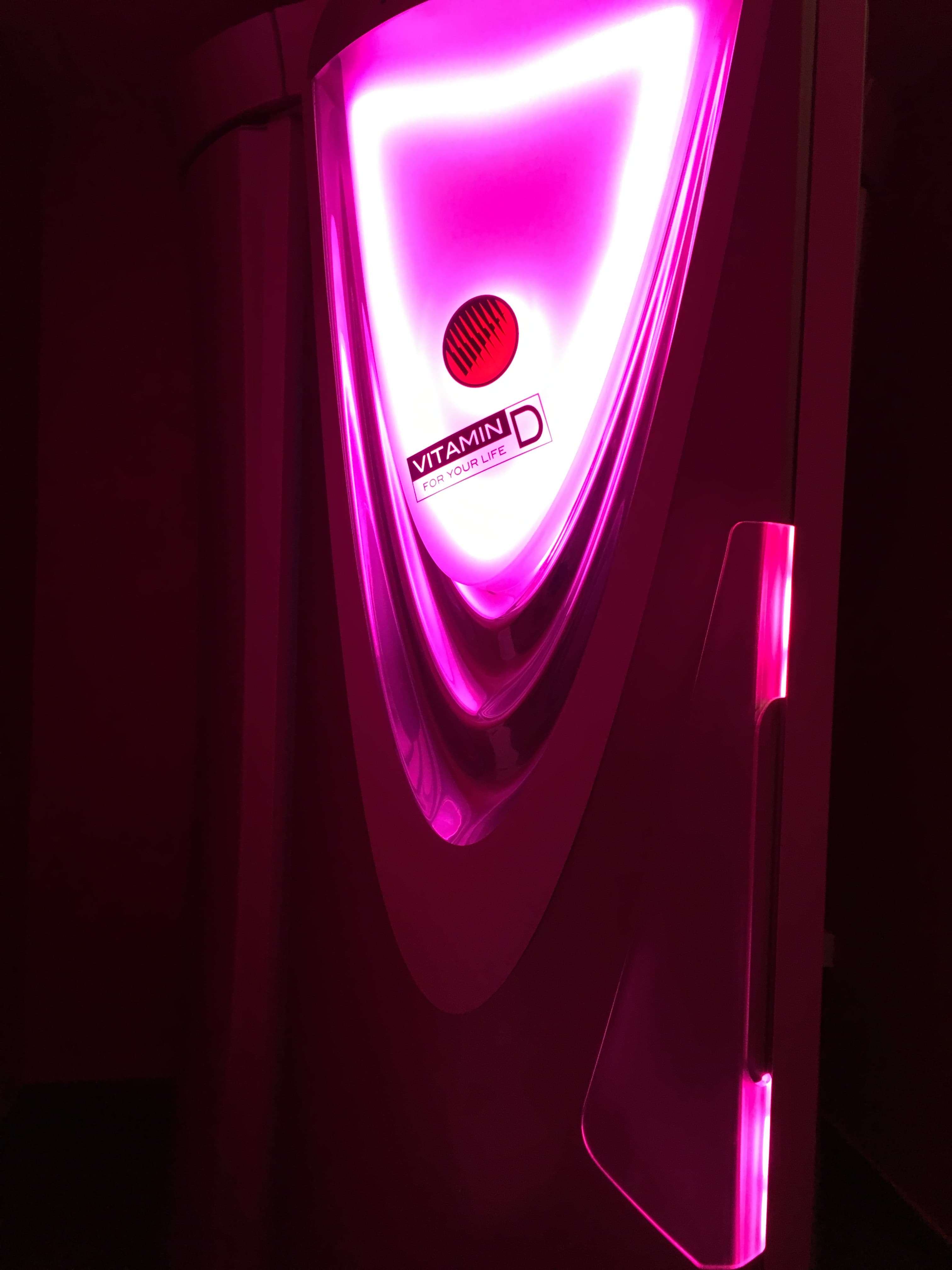 A sign on the door of a tanning salon in Dubai reads, 