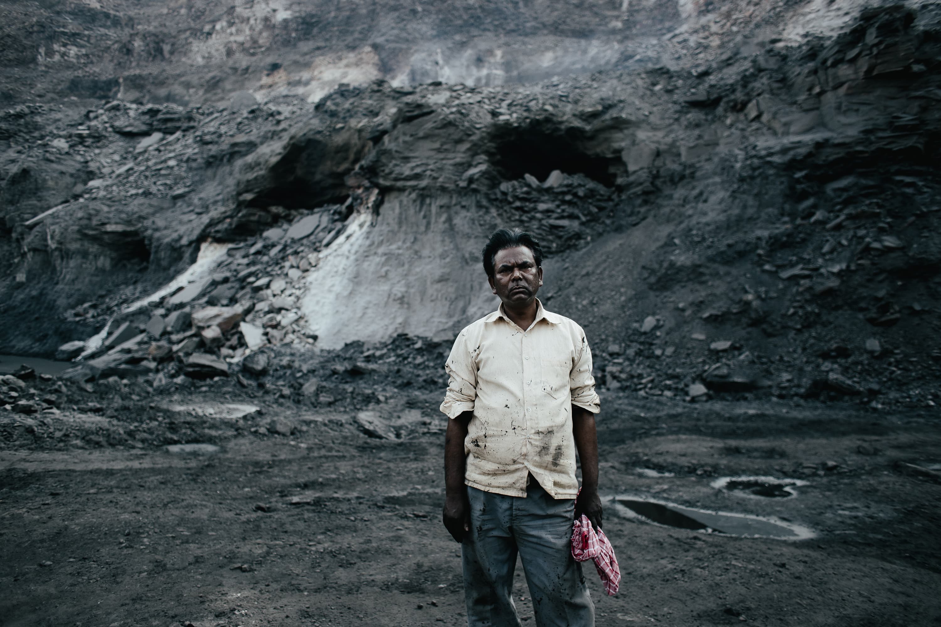 Coal miner in Jhaira, India