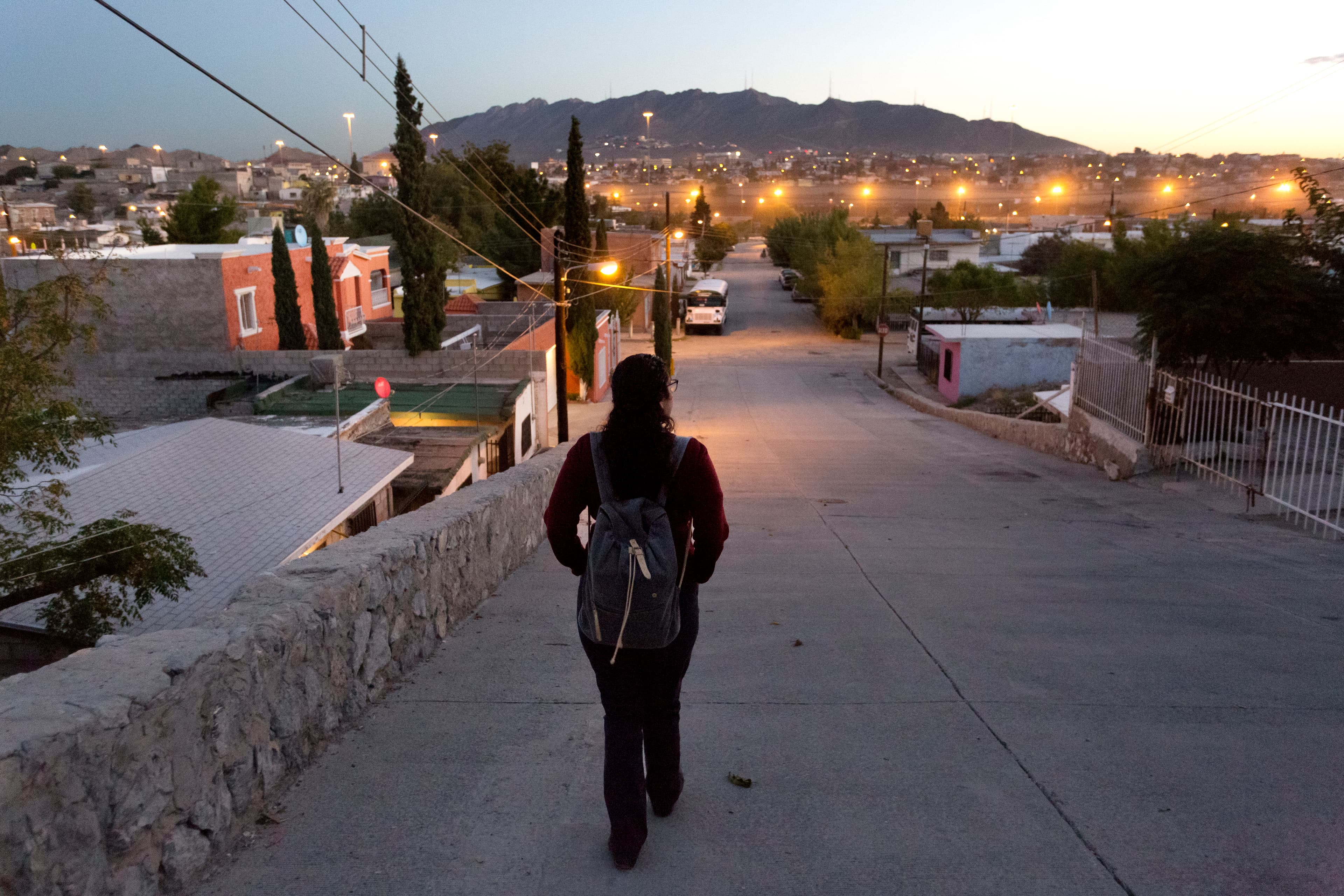 Artlet leaves for school