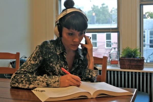 Sara Loscos working on an accent exercise. (Photo provided by Sara Loscos)