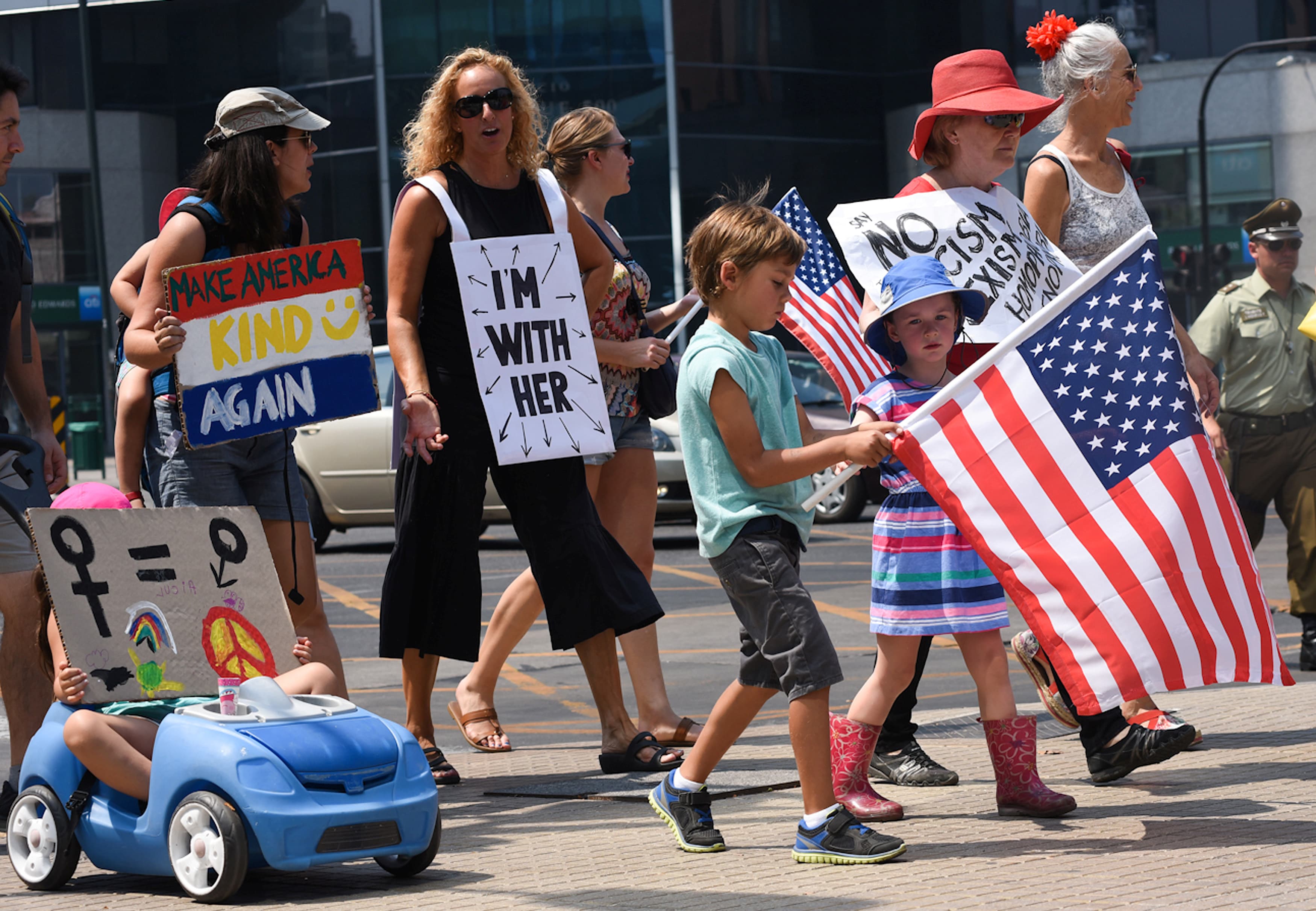Women in Santiago, Chile, join the Women's March in solidarity with the March on Washington, January 21, 2017.