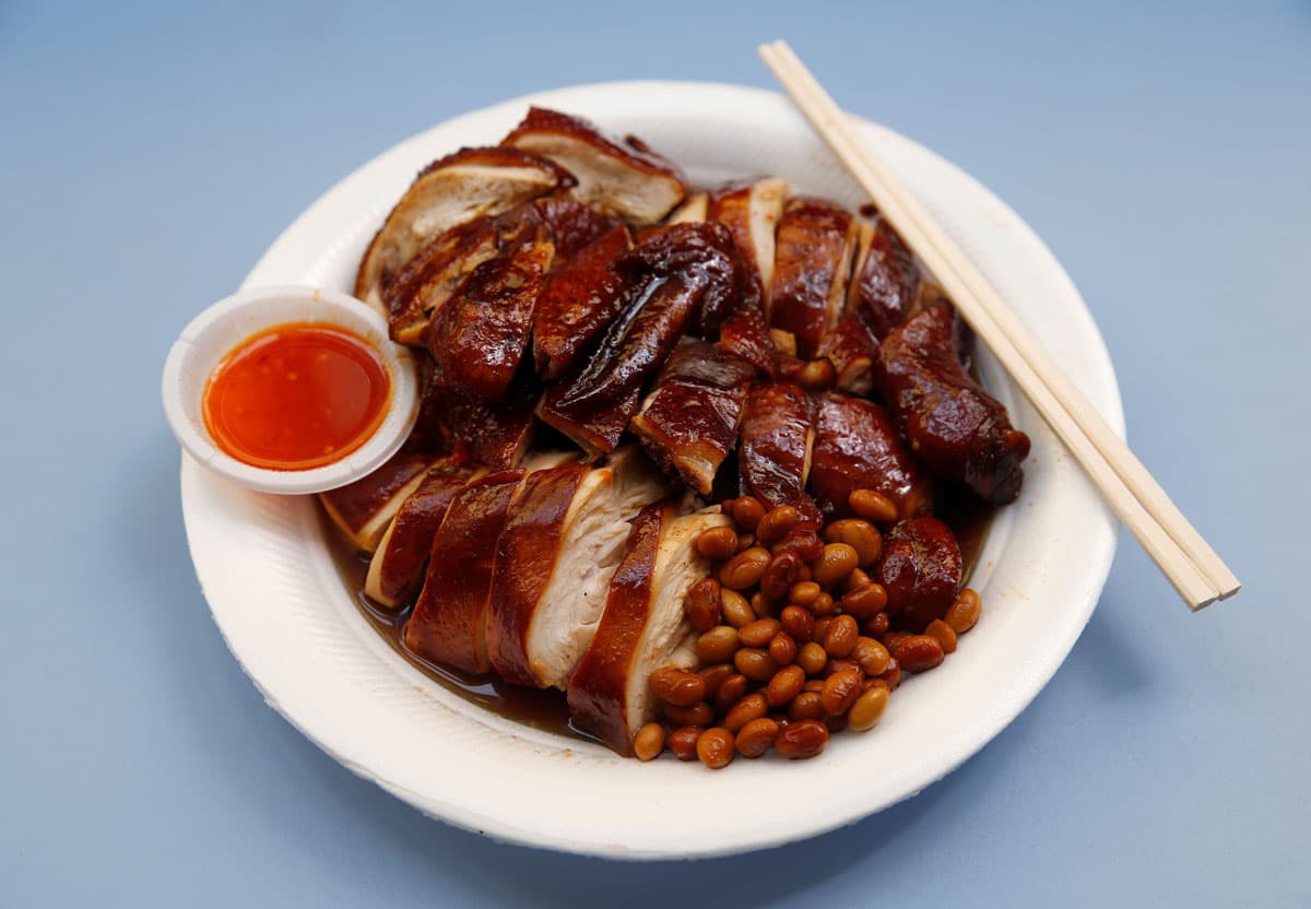 A plate of $5.20 soya sauce chicken.