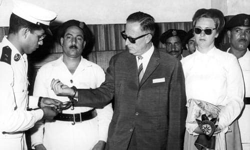 Lotz and his “wife” in court, Cairo, August 1965.