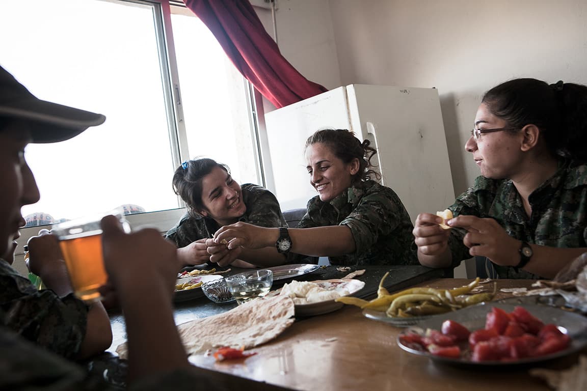 YPJ_2_breakfast