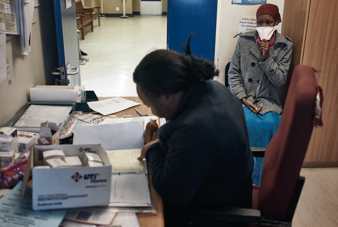 Fundiswa at Gugulethu's Community Health Center. 2013.