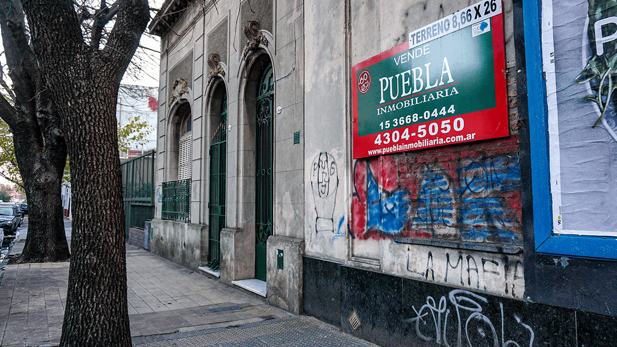 a house for sale in buenos aires argentina