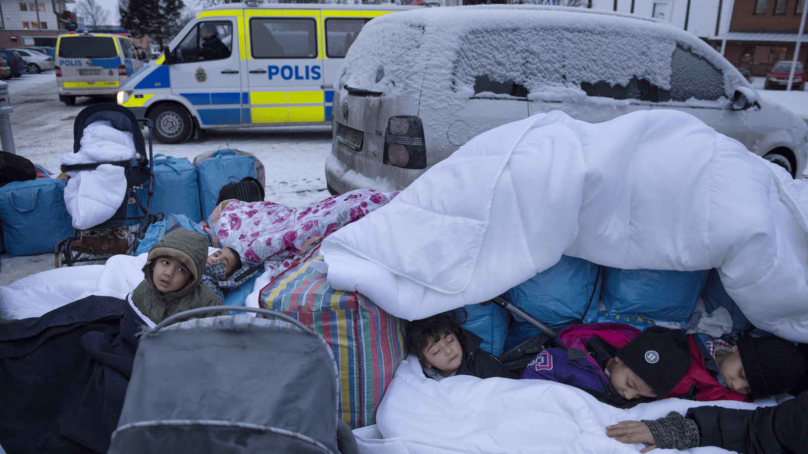Refugee children sleep outside in Sweden