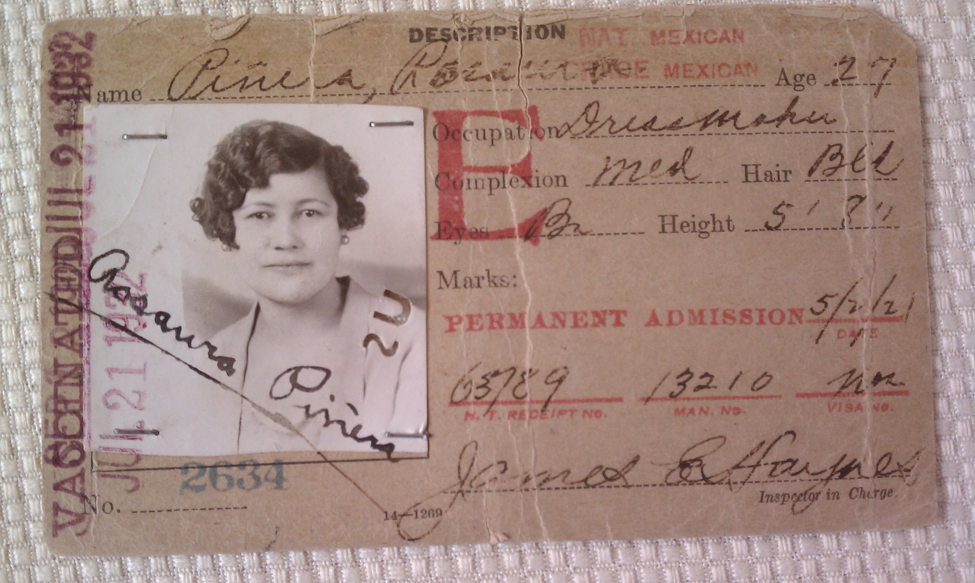An immigrant ID card from the 1920s and 30s for Rosaura Piñera, who later became a US citizen at age 100.