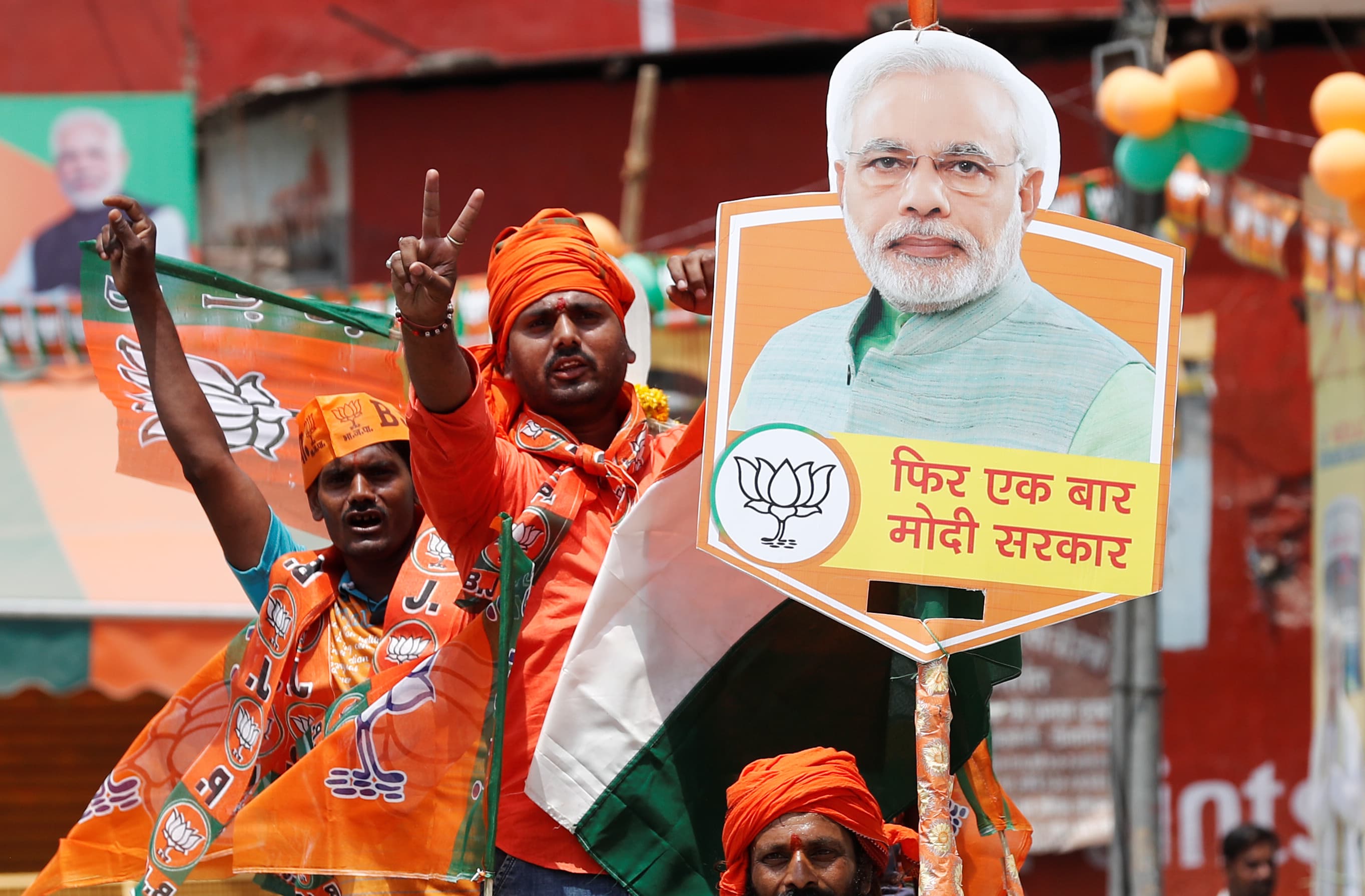 Modi supporters in India