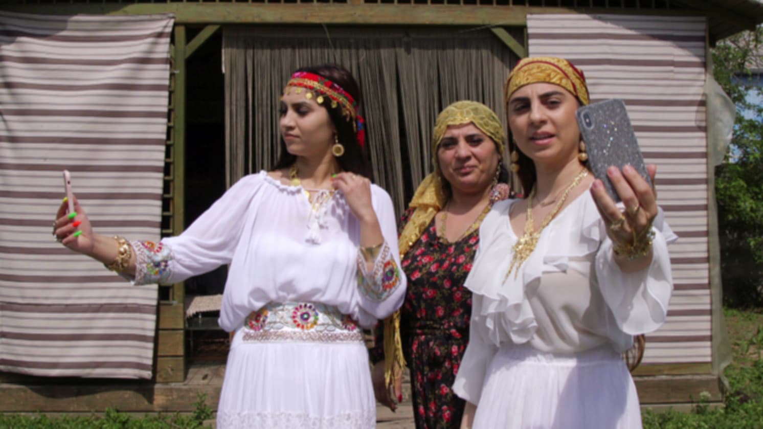 romanian witches on the internet