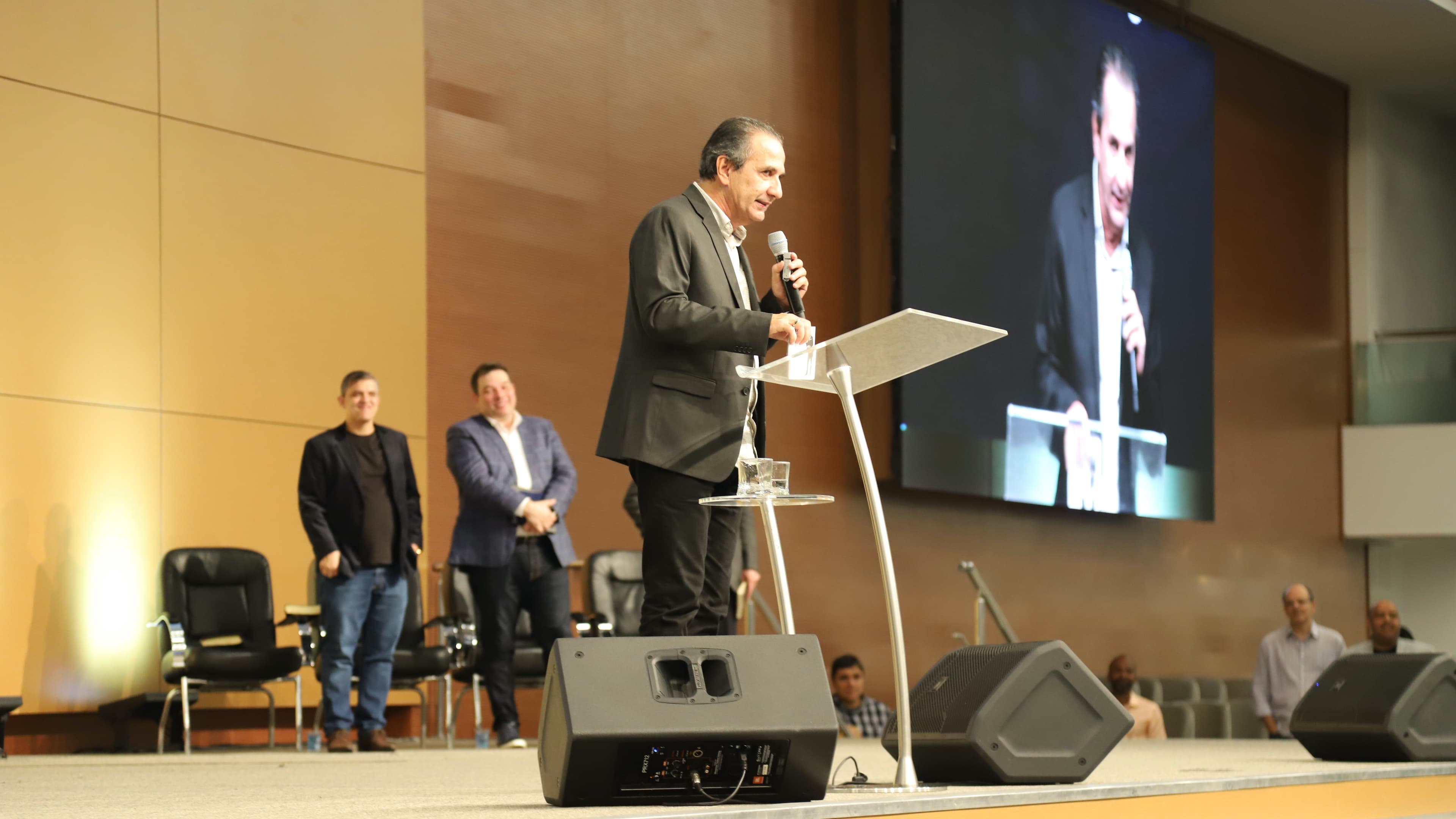 minister at the pulpit