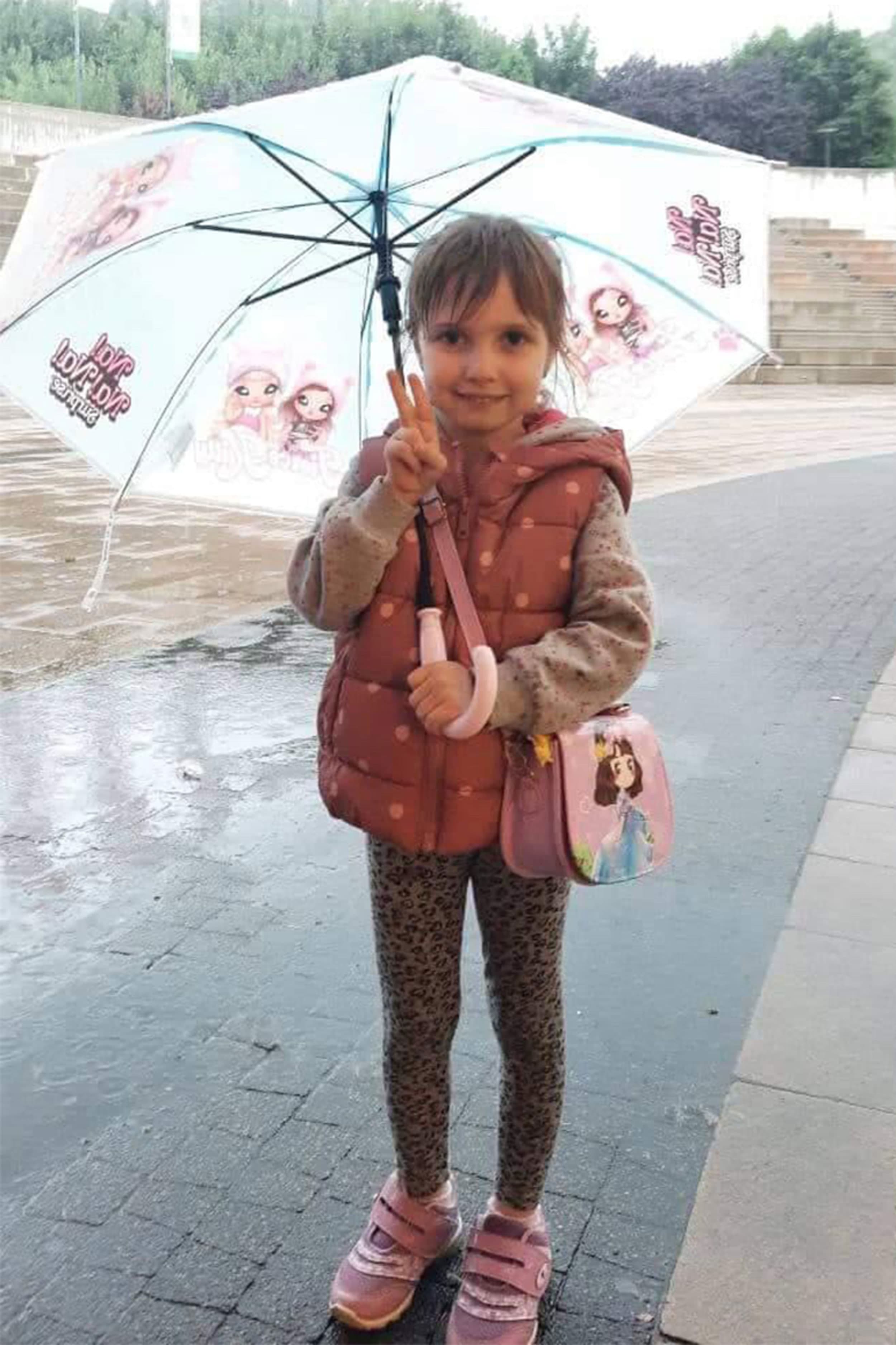 Victoria Obidina risked everything to get her daughter, Alisa, to be by her side when she was at the besieged Azovstal steel plant.