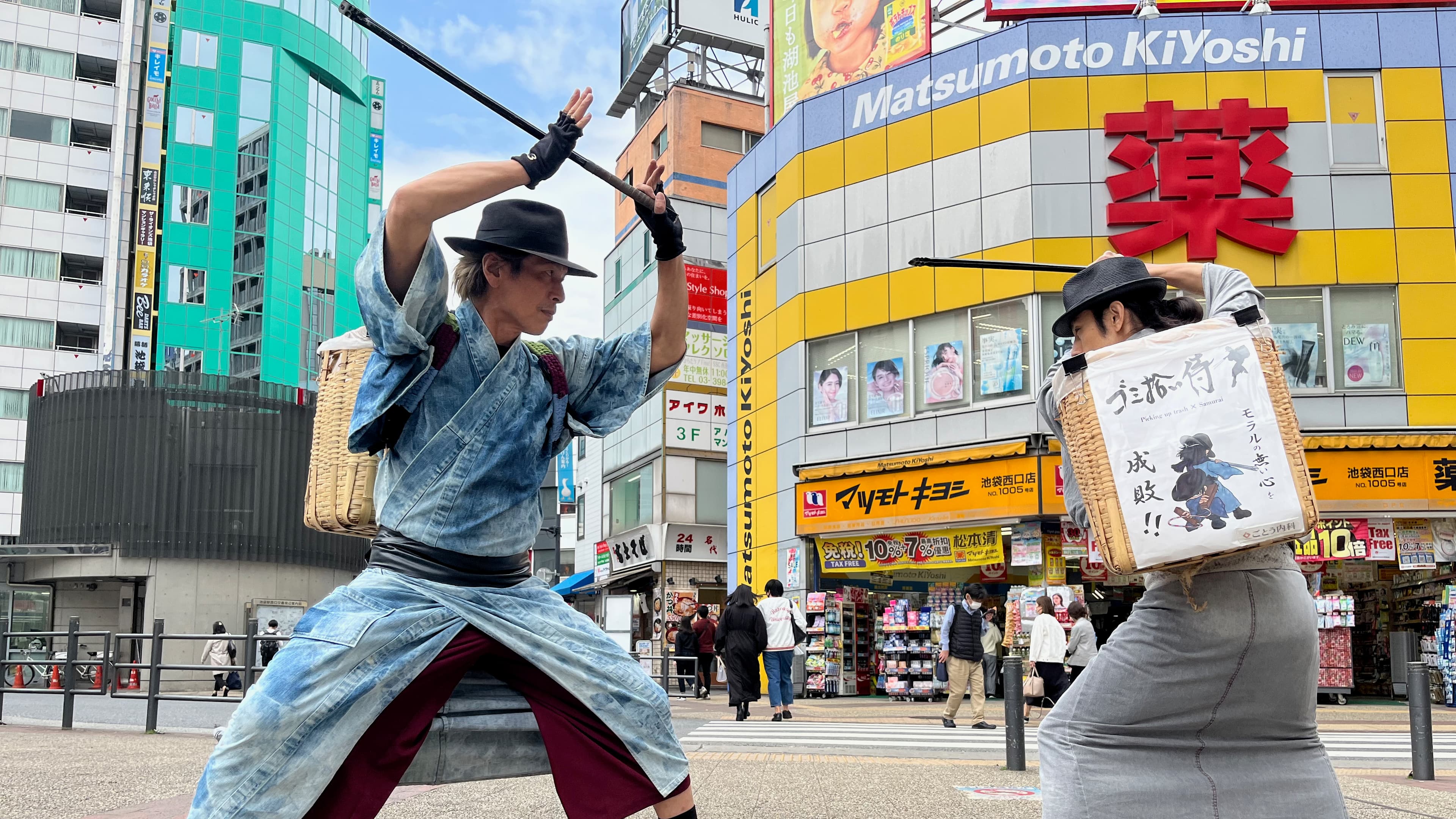 two actors pretending to fight