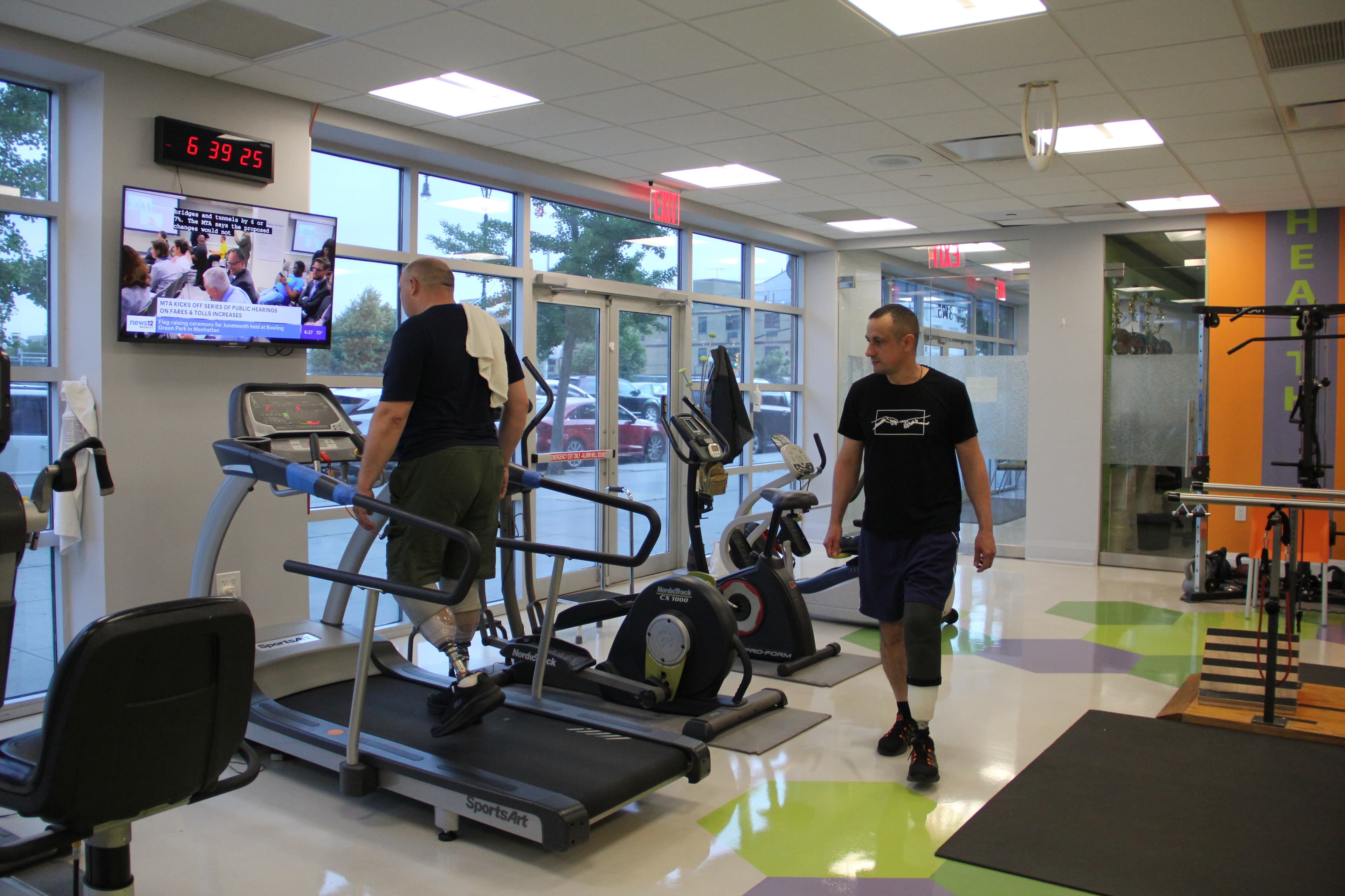 soldiers doing rehab