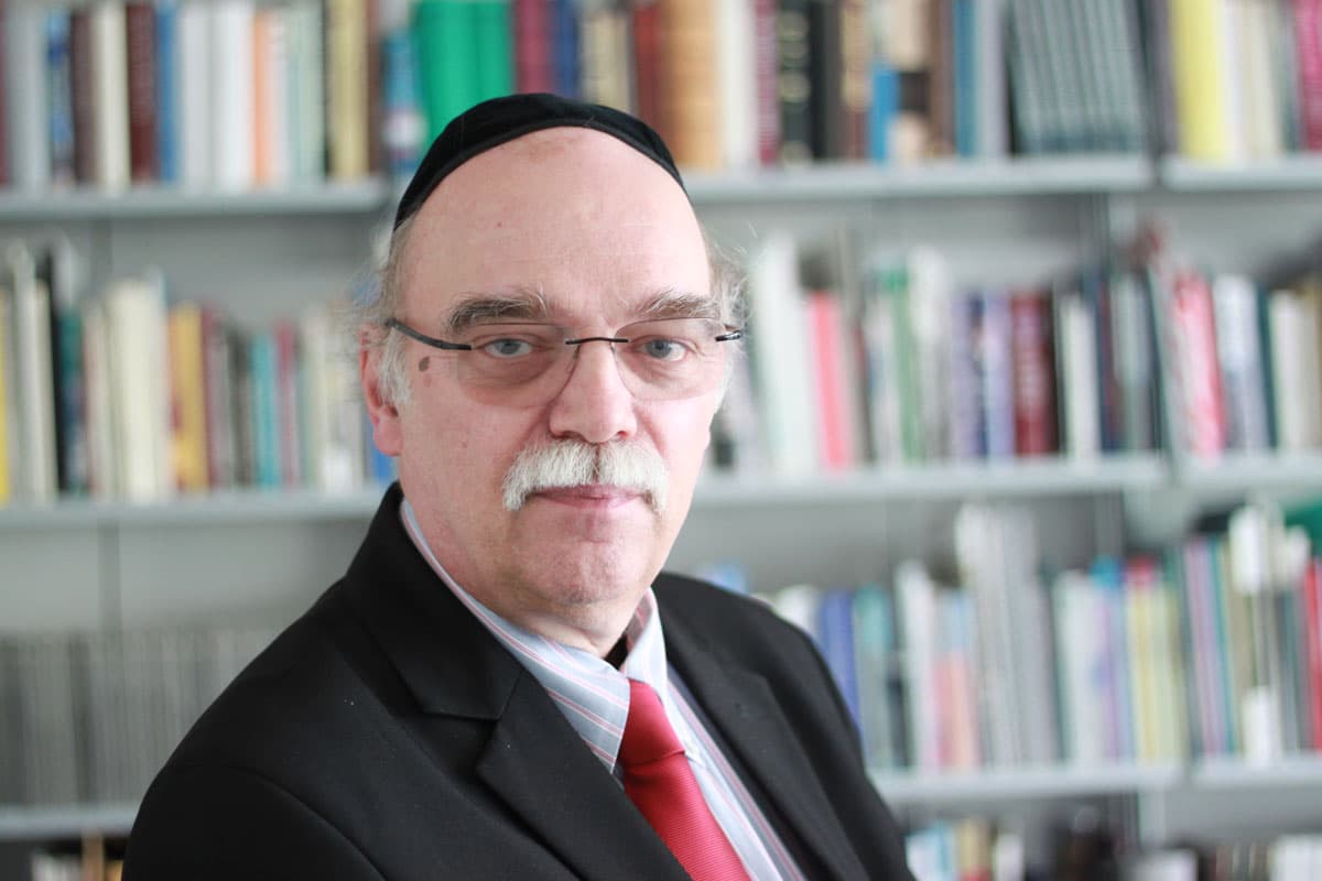 Rabbi Andreas Nachama.