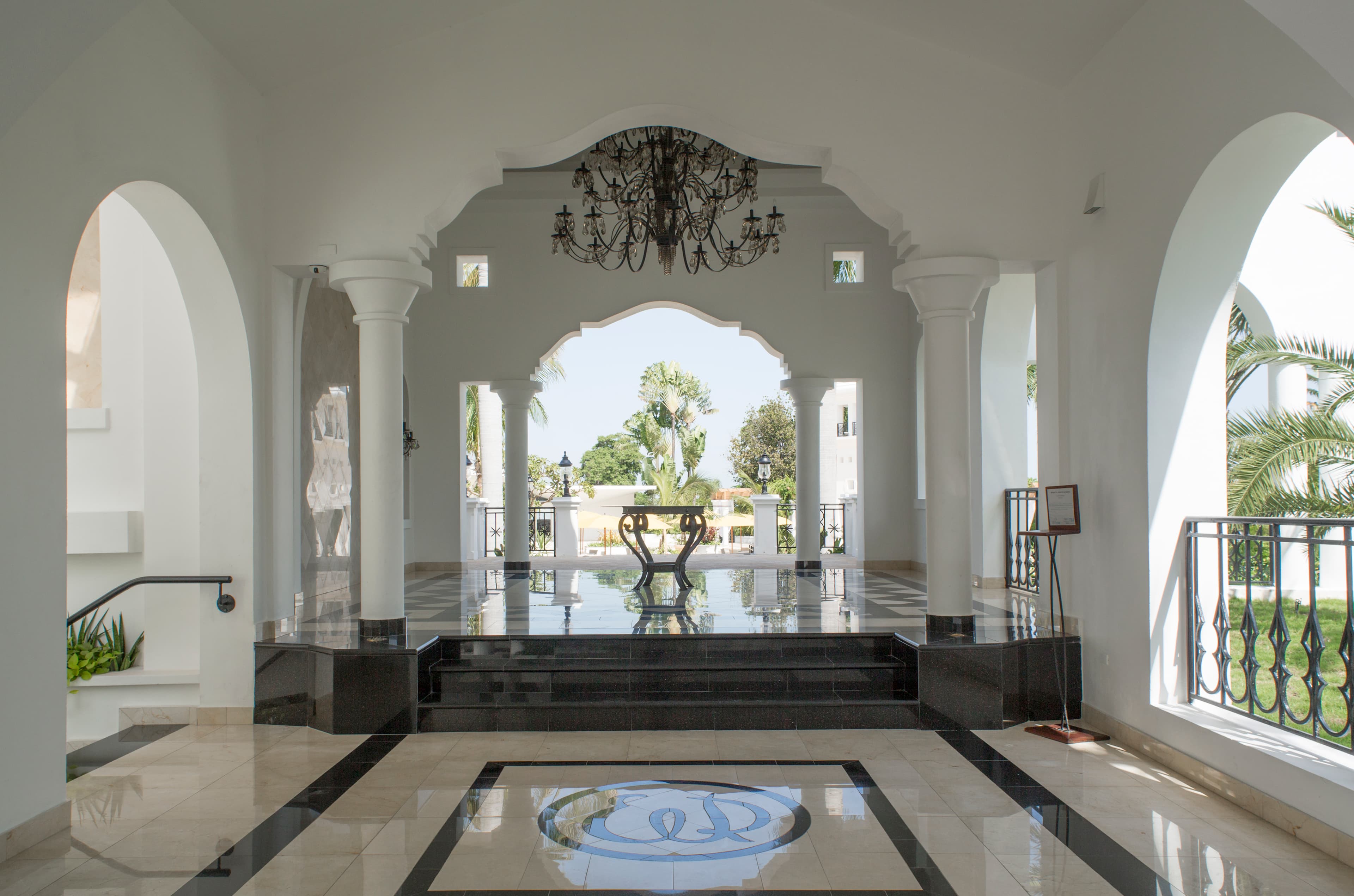 The elegant lobby at the El Rancho is open to the air.