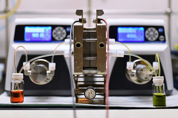 Organic flow battery