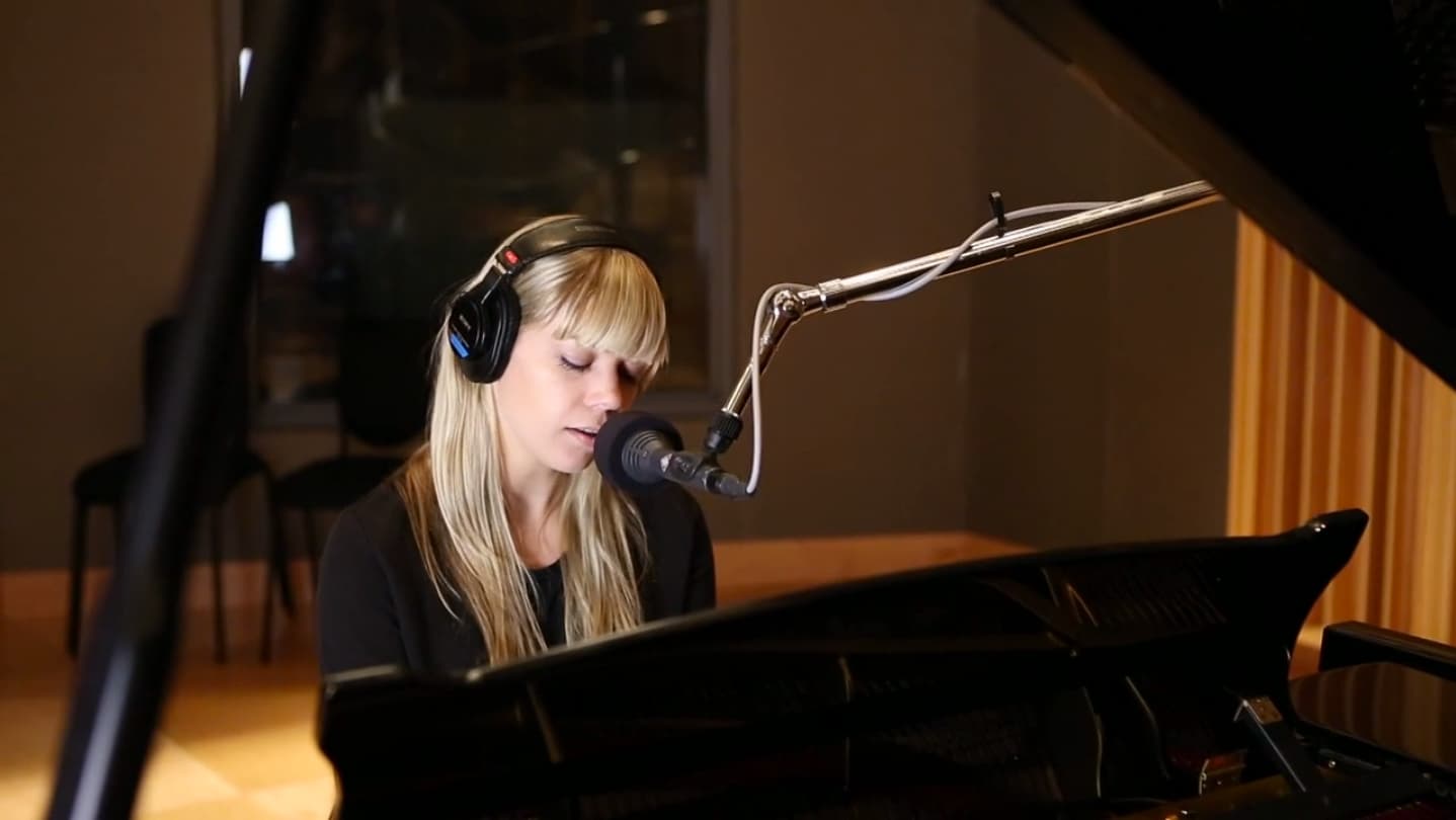 Basia Bulat performing at The World's studios.
