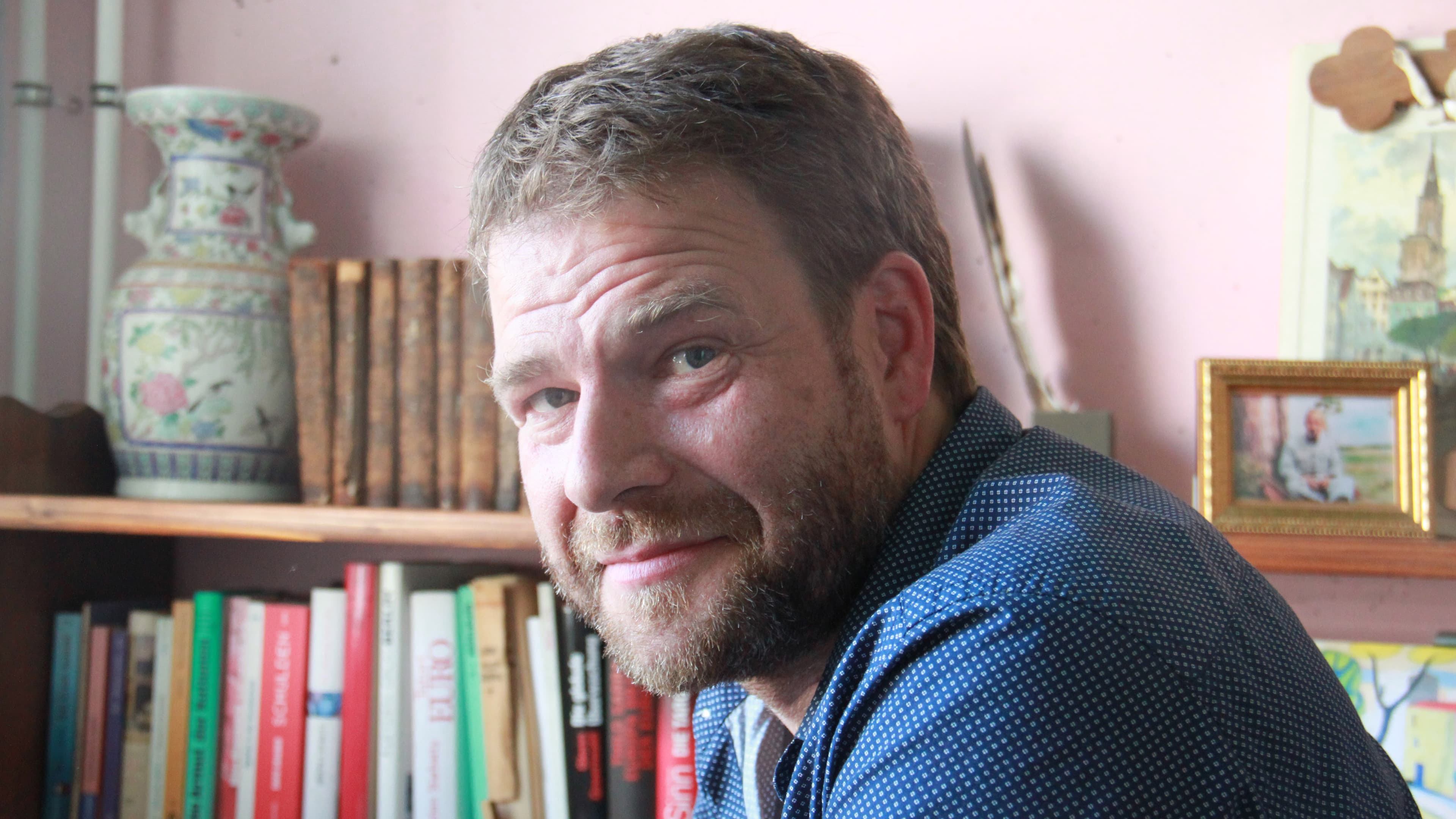 Frank Hessenland left Germany's Alternative fur Deutschland (AfD) party when he realized how far to the right it had moved. But the party continued to haunt him.