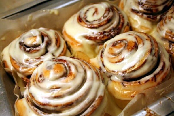 The classic Cinnabon roll.