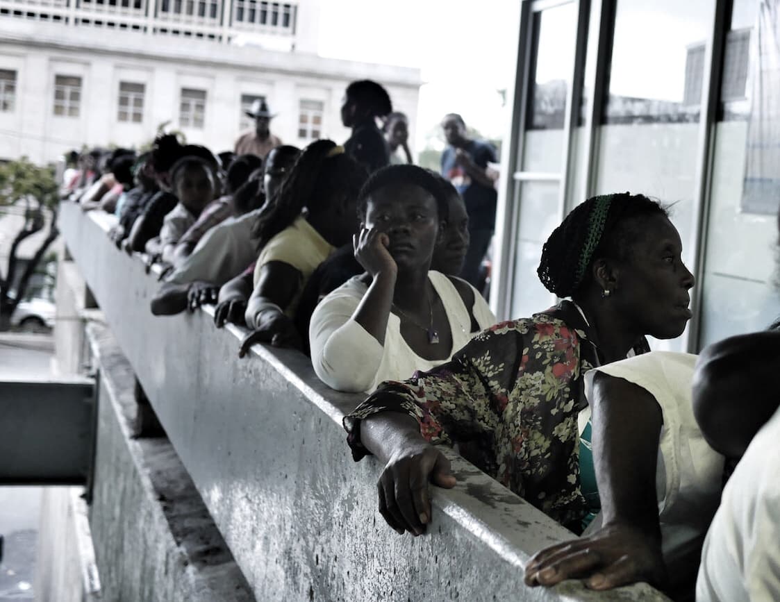 The waiting line at El Huacal, the government building in Santo Domingo where undocumented Haitians (and Dominicans of Haitian descent) have come to "regularize" their status.