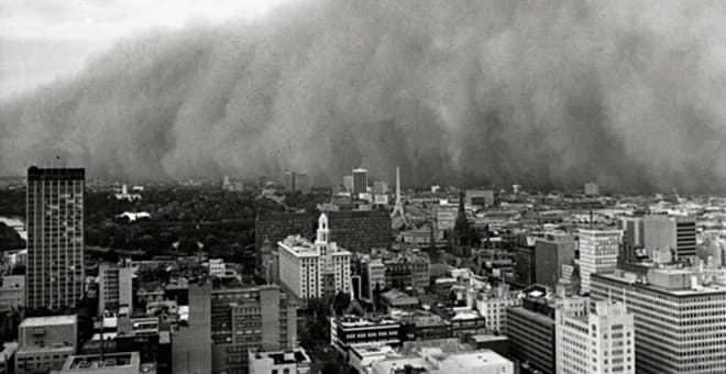 Dust storm Melbourne Australia