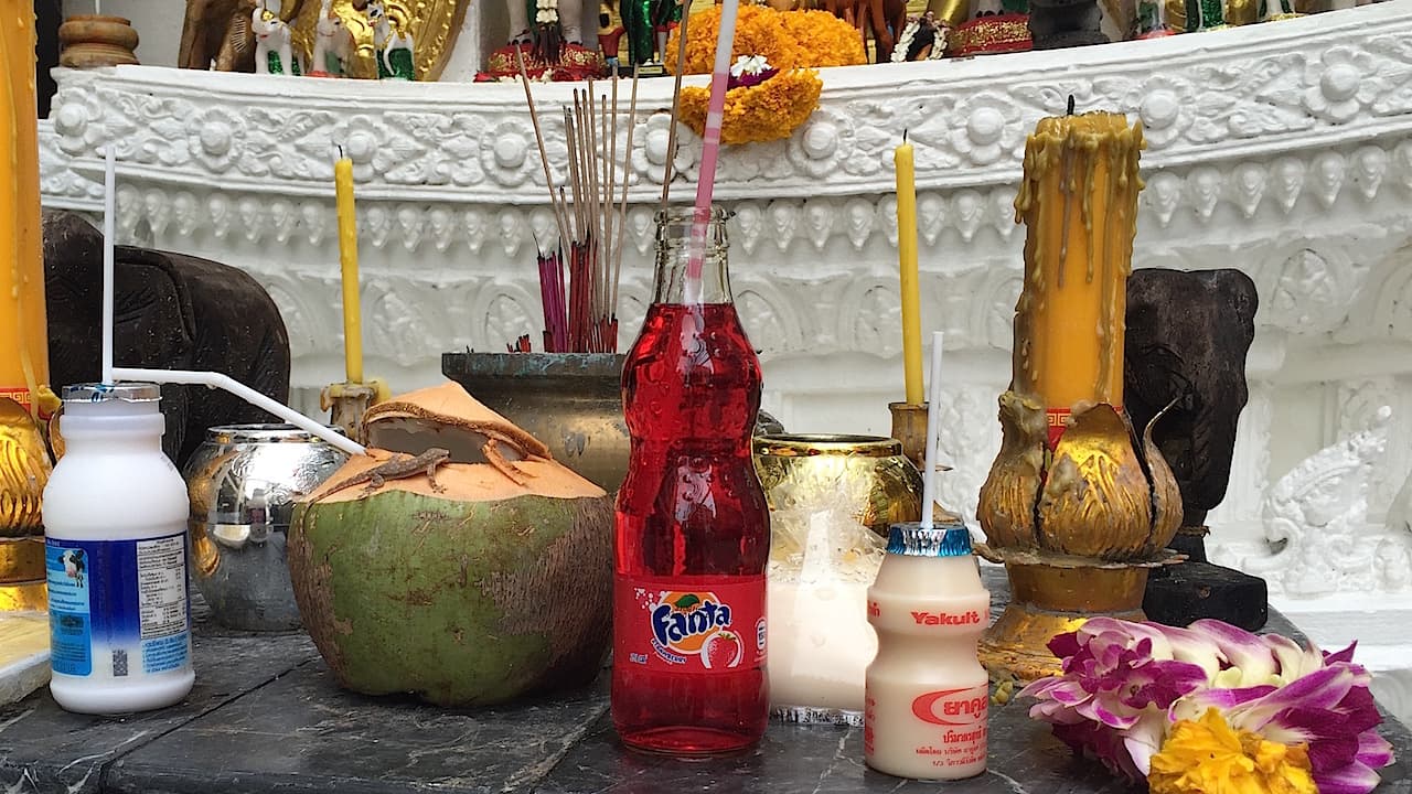 Thai spirit house strawberry fanta