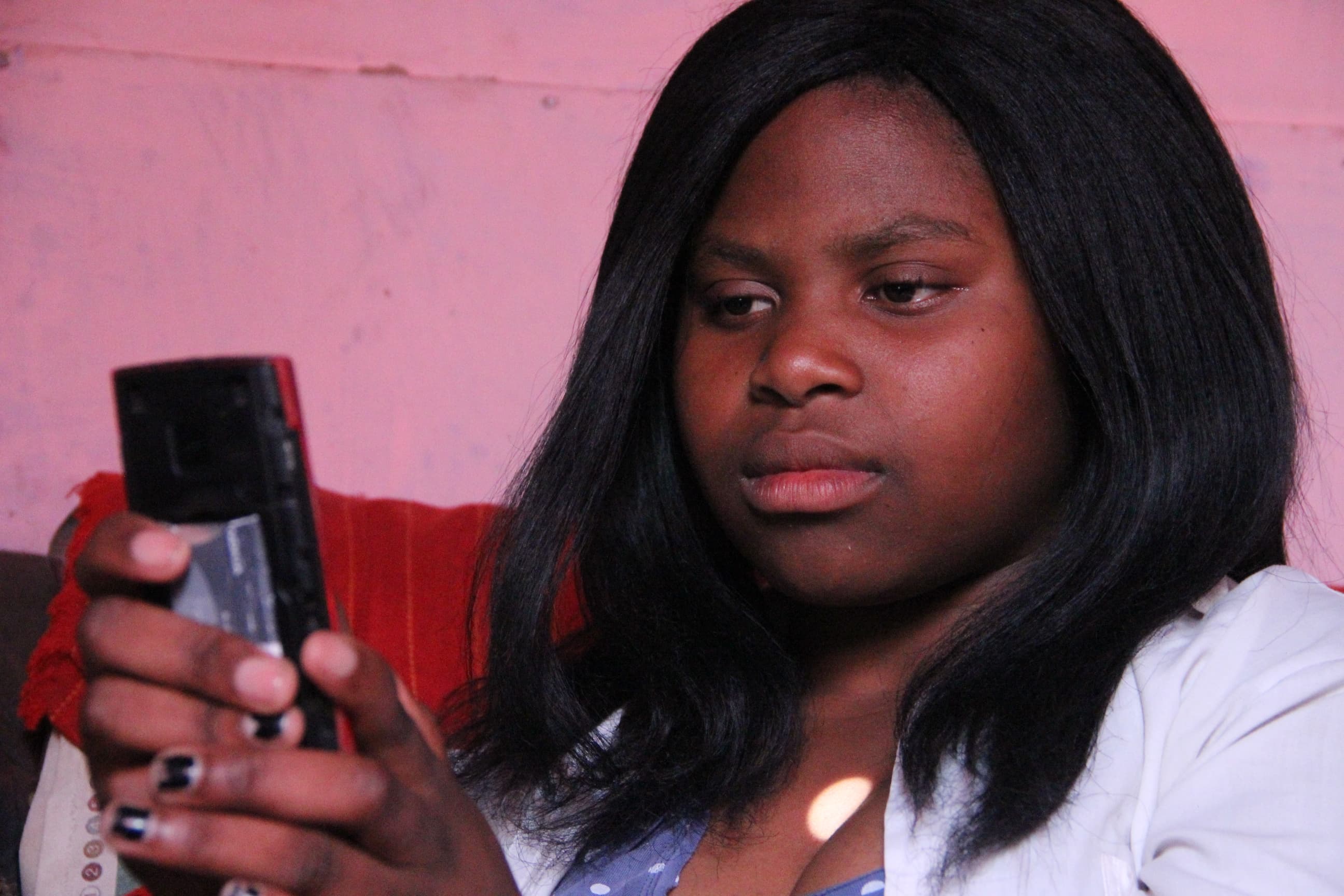 Tandie chats with The World's audience on Facebook.