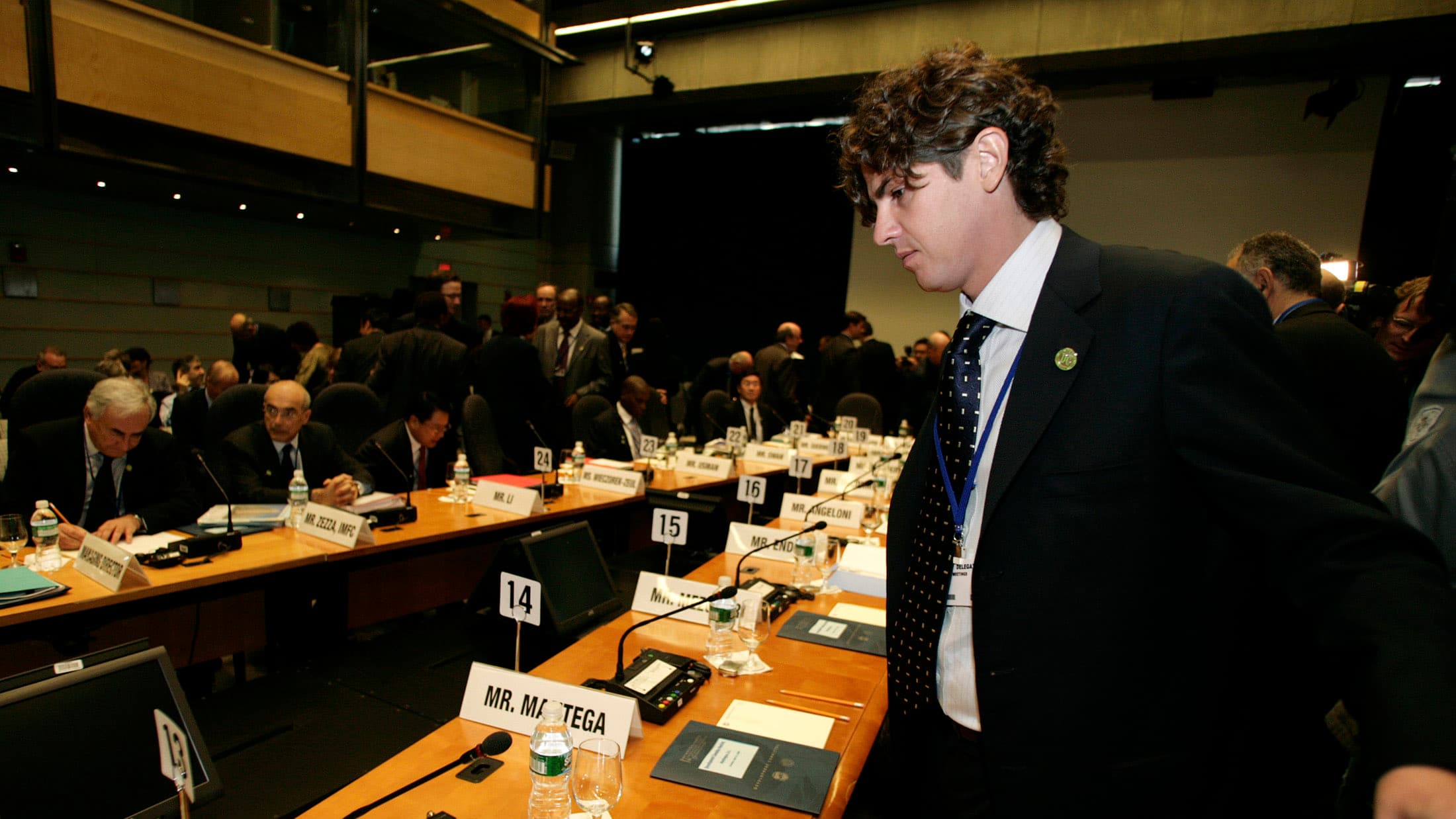 Finance Minister — and national celebrity — Martin Lousteau arrives at the session of the Development Committee during the last day of the spring IMF-World Bank meeting.