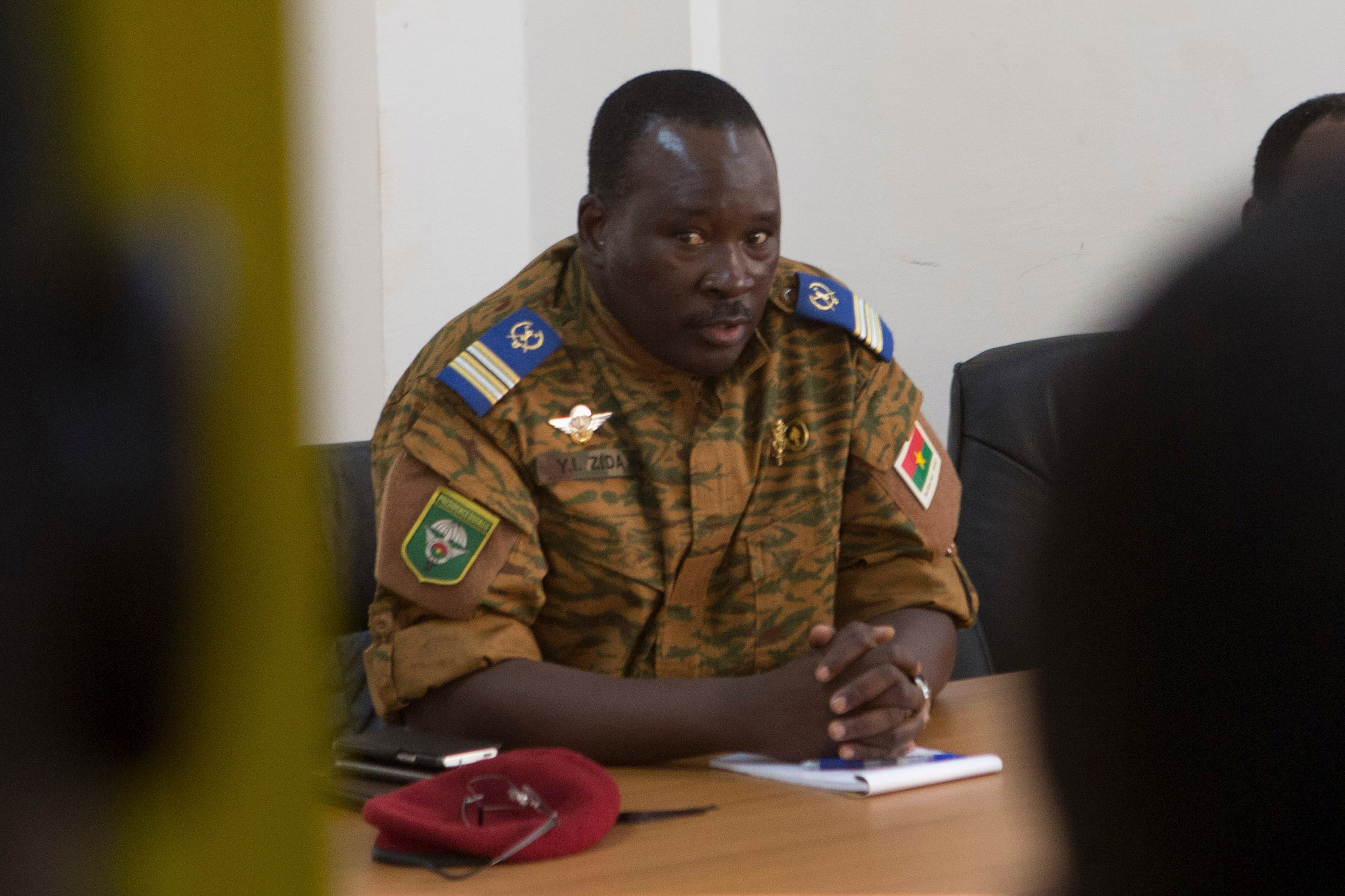 Lieutenant Colonel Yacouba Isaac Zida meets with opposition leaders in Ouagadougou, capital of Burkina Faso, on November 2, 2014.