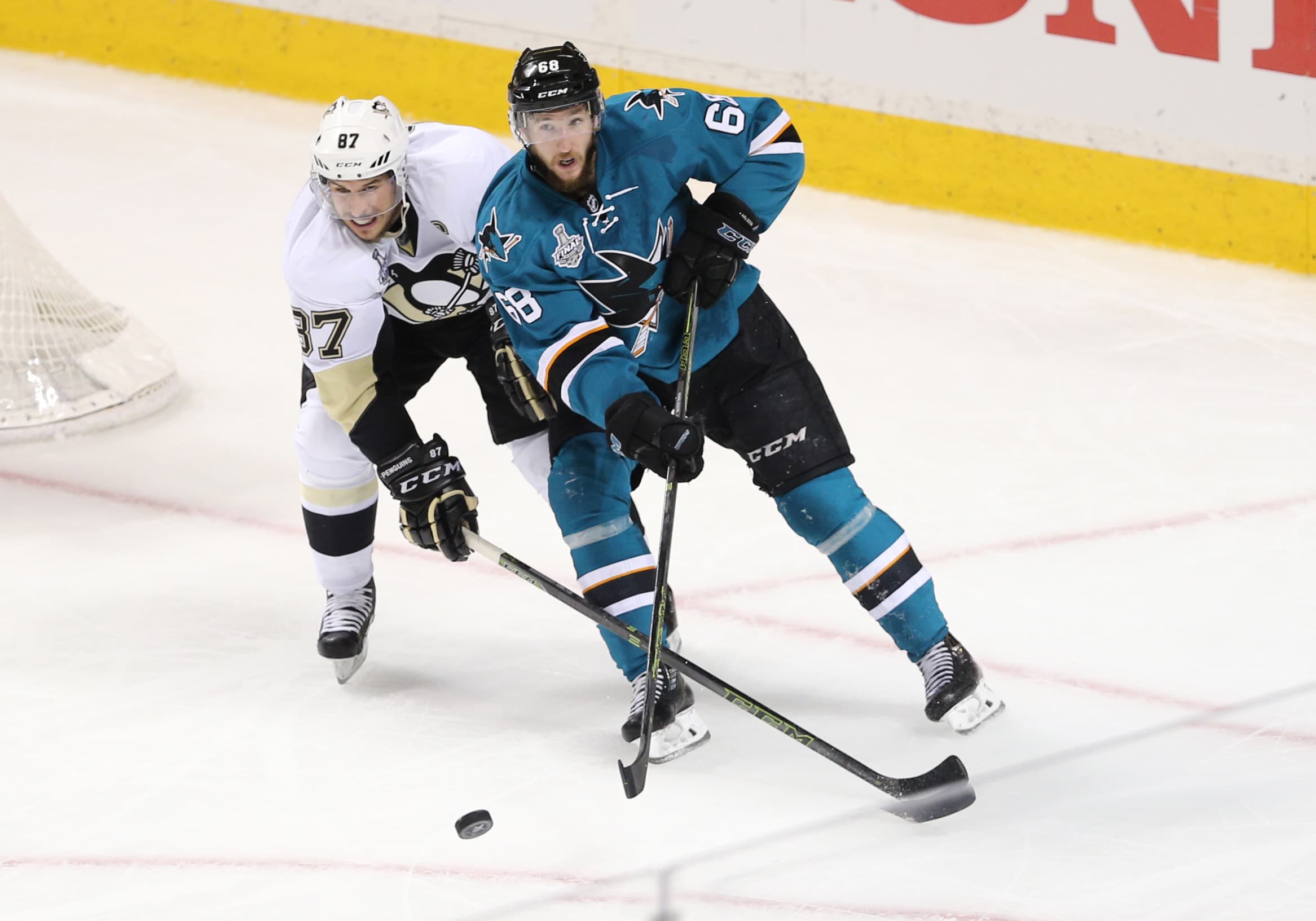 An unconventional hockey announcer at this year's Stanley Cup