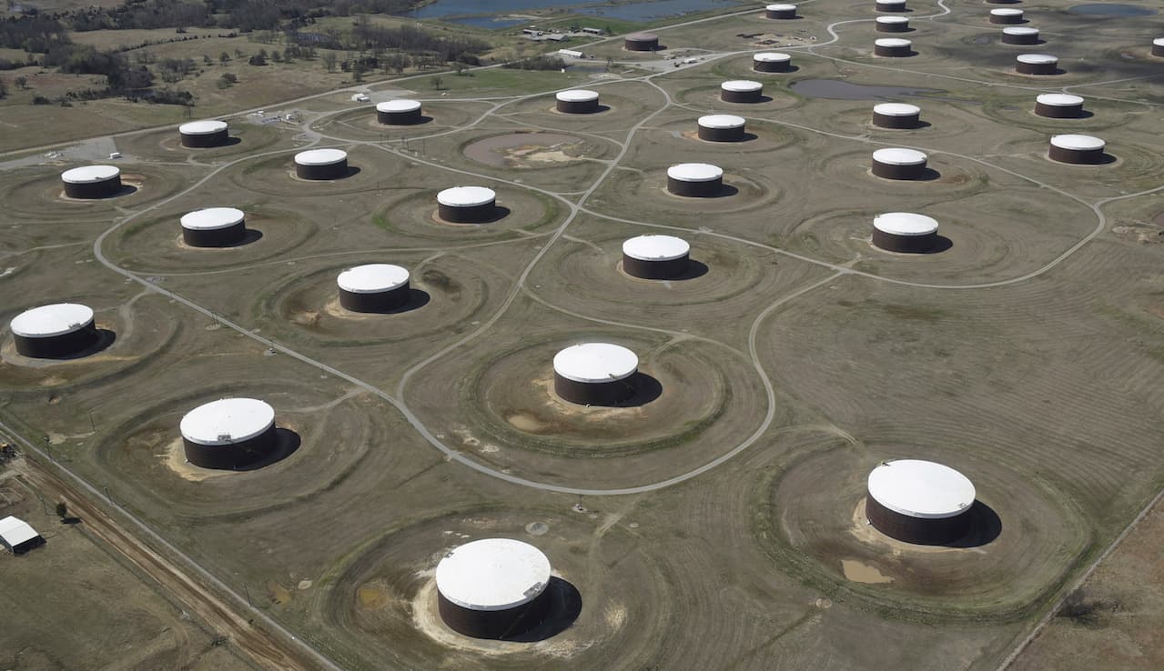 Cushing oil storage
