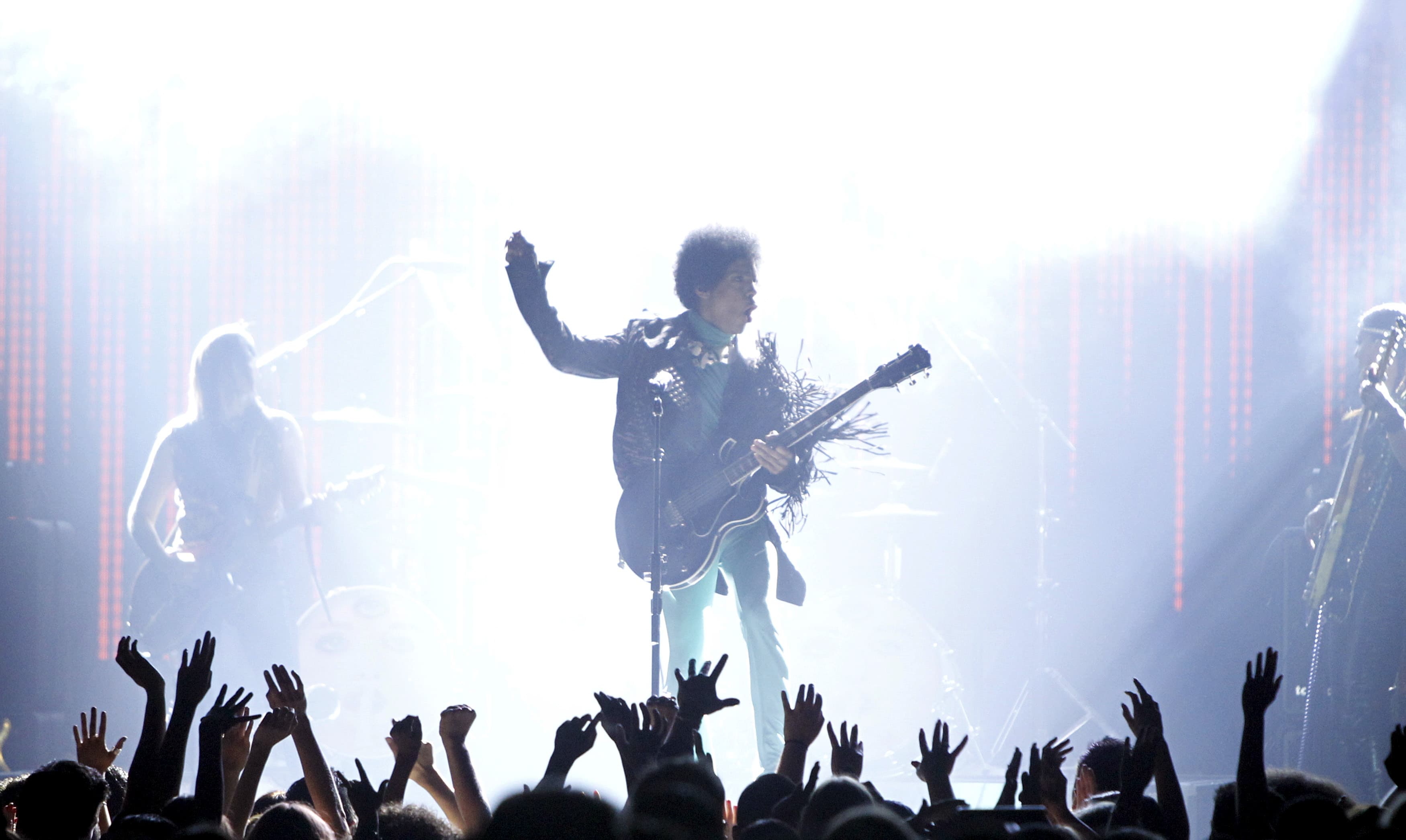 Prince performs during the Billboard Music Awards at the MGM Grand Garden Arena in Las Vegas, Nevada, U.S. May 19, 2013