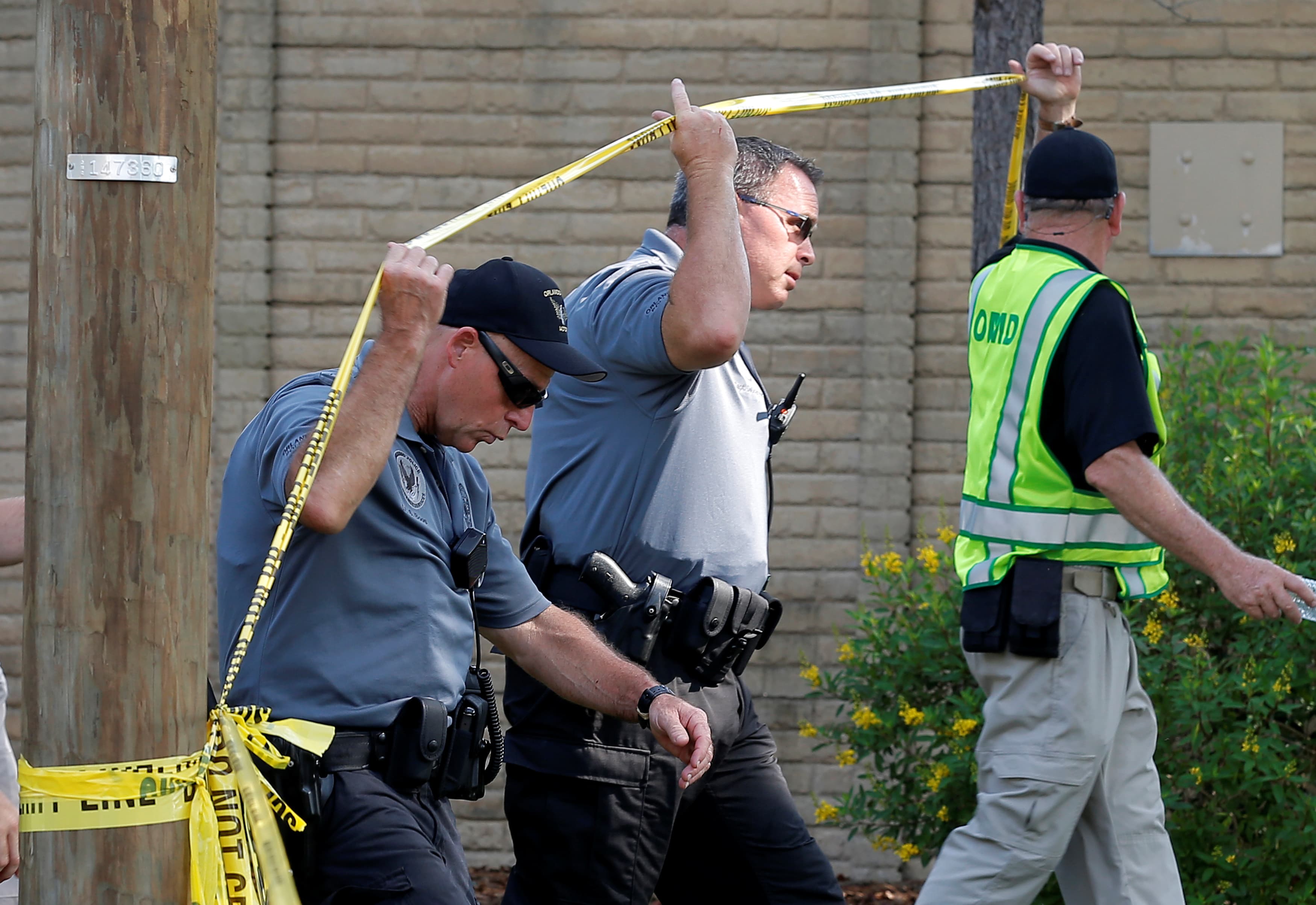 Investigators at scene of Orlando shootings
