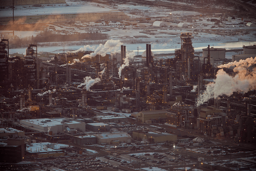 Tar sands oil processing facility