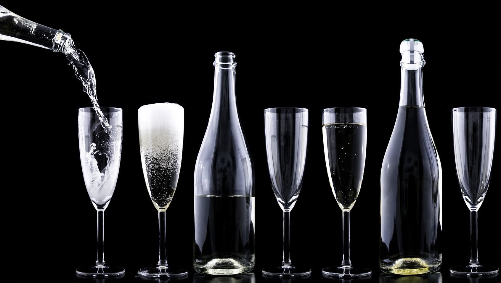 Experts say that color and other sensory phenomena can prime our brains to expect certain flavors when we drink wine.