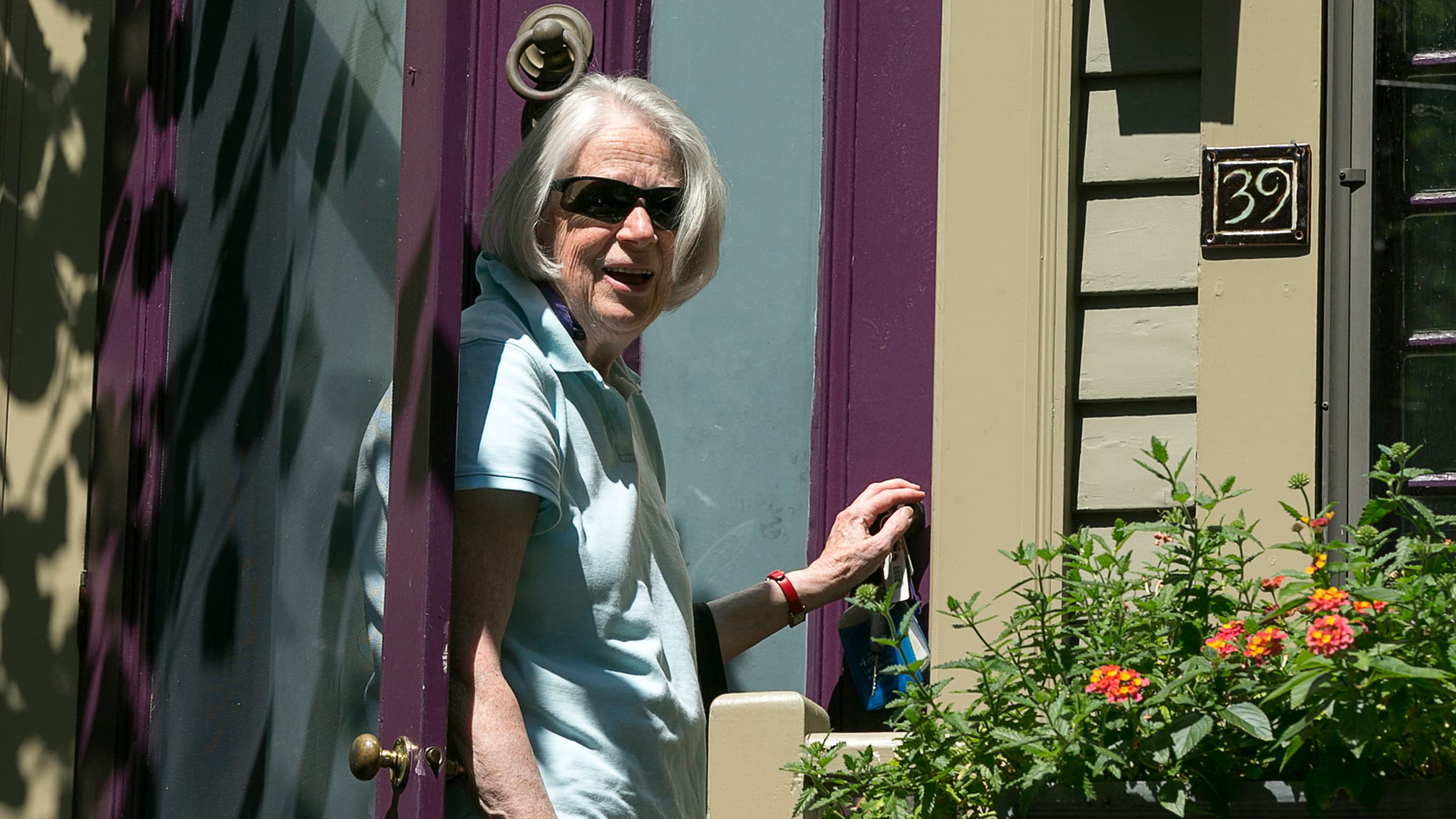 Nancy Curtis, mother of American writer Peter Theo Curtis, briefly answers reporters' questions outside her home in Cambridge, Massachusetts August 25, 2014. Al Qaeda-linked militants in Syria on Sunday freed Peter Theo Curtis, who has been missing since