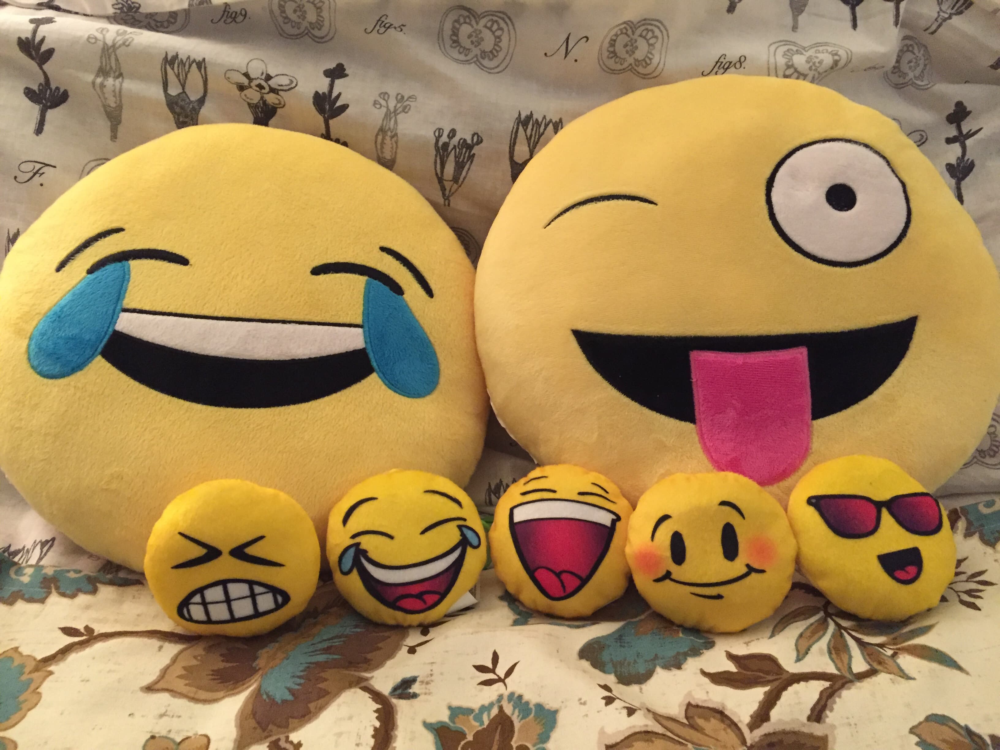 Emoji pillows