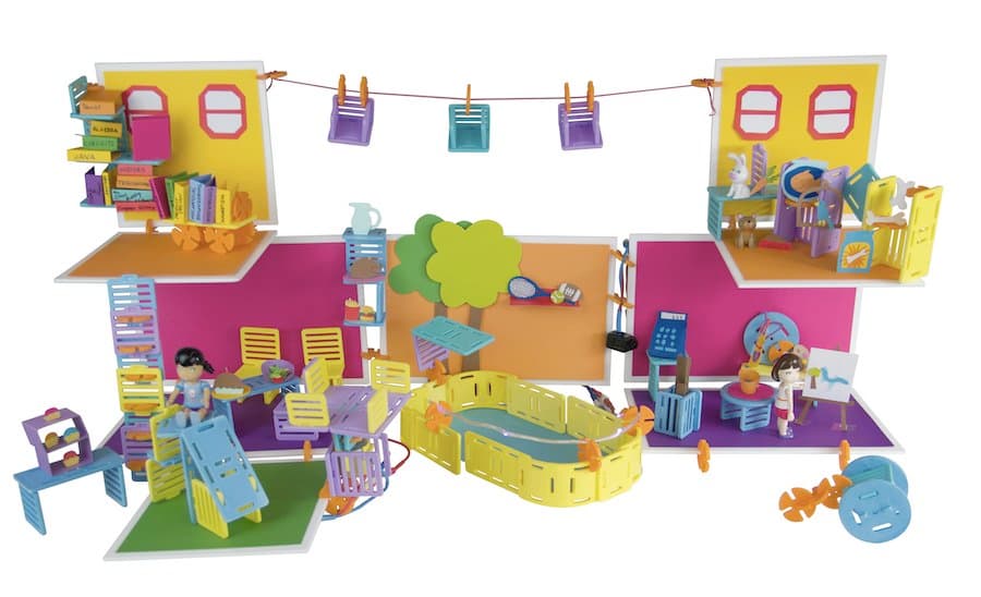 A toy made by Roominate.