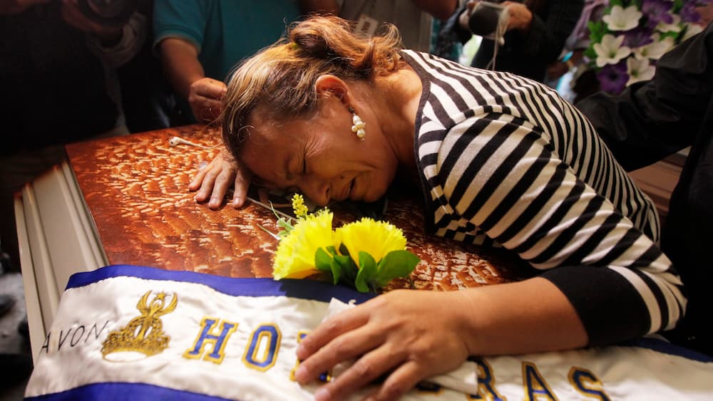 honduras-homicide-coffin