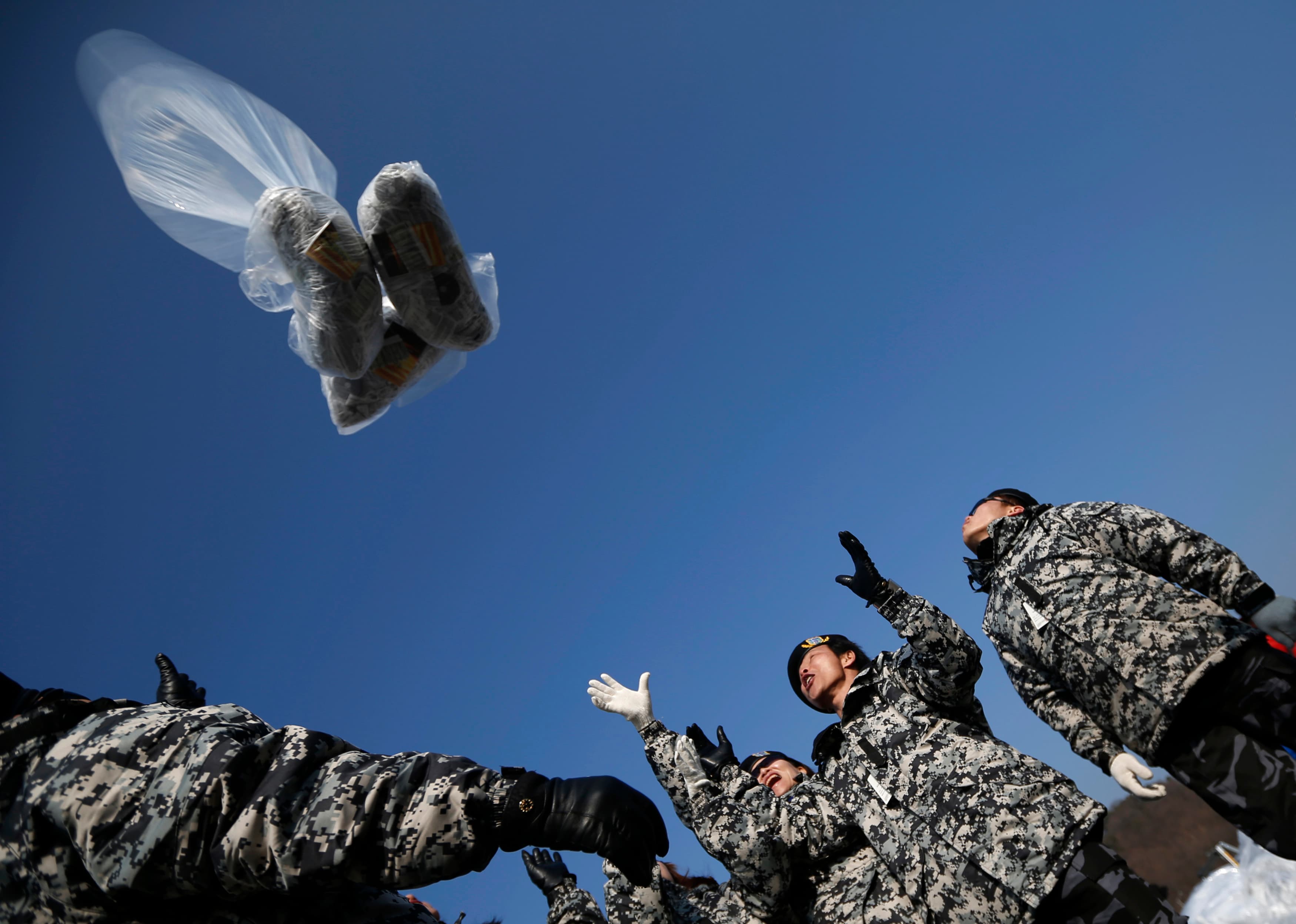 Balloons released in South Korea
