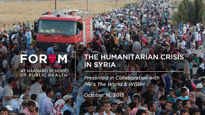 Days before the sudden influx, monitors reported that people were arriving by bus and setting up makeshift camps on the Syrian side of the Peshkhabour border crossing. UNHCR / G.Gubaeva.