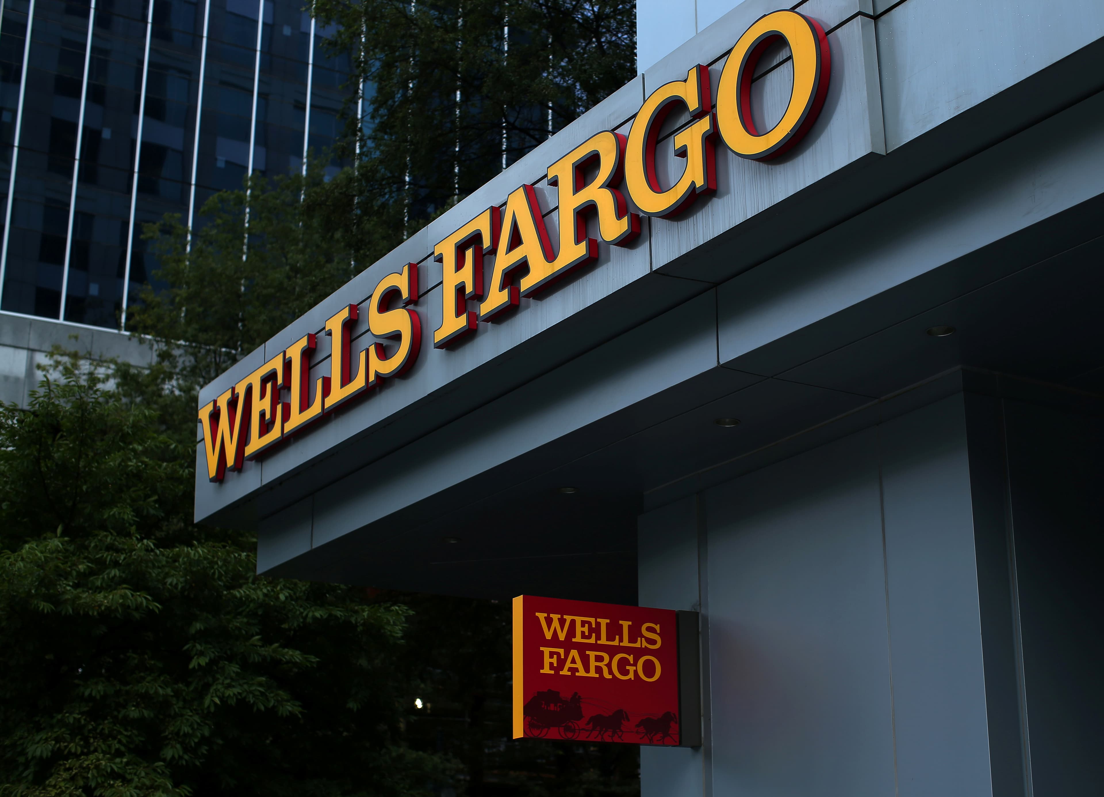 A Wells Fargo Bank