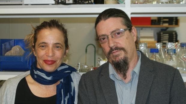 Ionat Zurr and Oron Catts