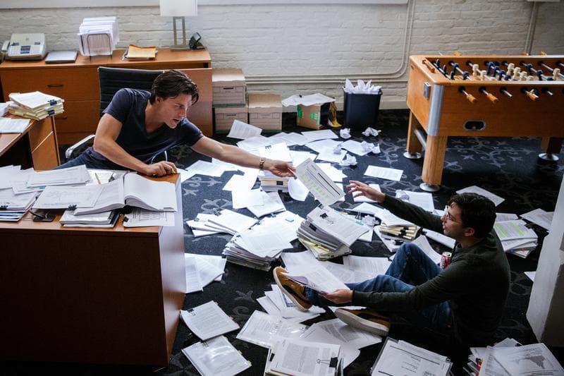 Finn Wittrock as Jamie Shipley and John Magaro as Charlie Geller in 